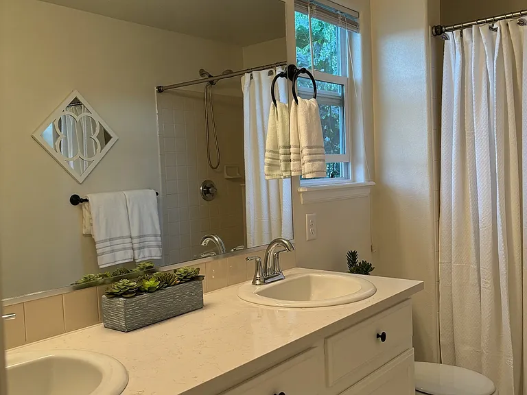2227 Milton Ln — Photo 29