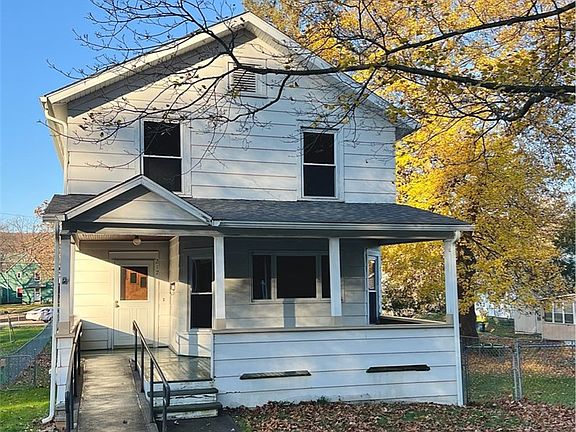 2nd image of 217 E 3rd St