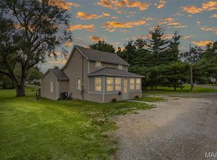 607 Walnut St, Jerseyville, IL 62052