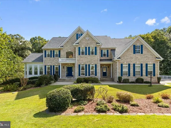 335 Summitwood Dr, Huntingtown, MD 20639