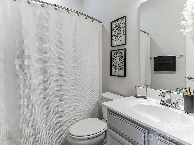 5048 Patton Dr — Photo 15