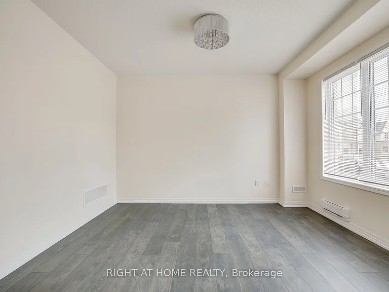 3329 Vardon Way — Photo 3