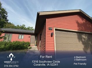 1316 Southview Cir, Coralville, IA 52241