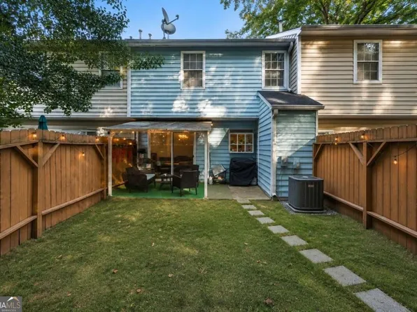 655 Anderson Walk, Marietta, GA 30062