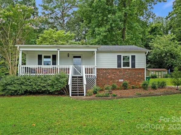 5815 Rowan Way, Charlotte, NC 28214