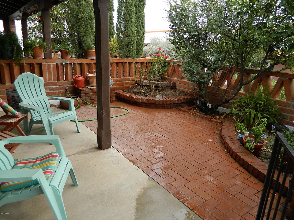 2nd image of 102 S Paseo Quinta