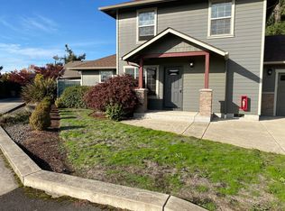 1052 53rd St, Springfield, OR 97478
