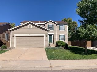 9985 Strathfield Ln, Highlands Ranch, CO 80126