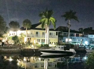 1364 Chesapeake Ave, Naples, FL 34102
