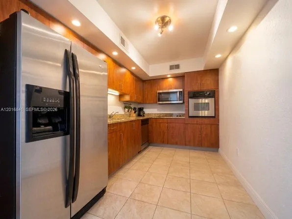 4001 S Ocean Dr APT 16G, Hollywood, FL 33019