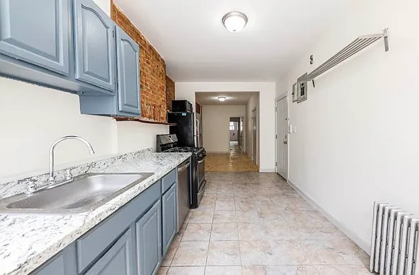 Rented by Oxford Property Group | media 3