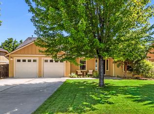 2280 SW Kalama Ave, Redmond, OR 97756