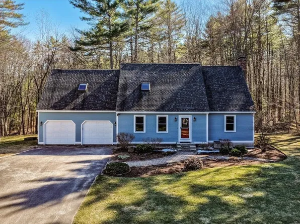 8 Spillway Lane, Concord, NH 03301