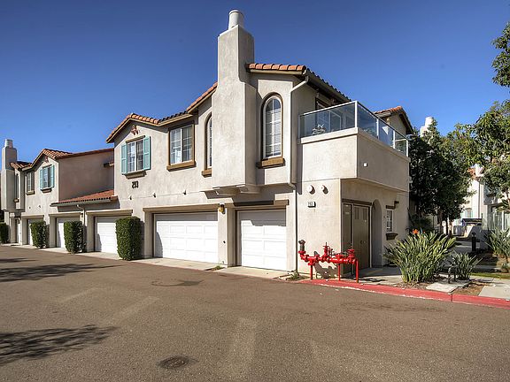 3rd image of 293 Reef Point Way Unit 5