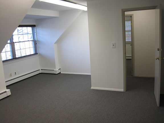 2nd image of 25 Broadway Floor 2