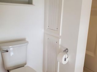 752 Weeden St FLOOR 3, Pawtucket, RI 02860