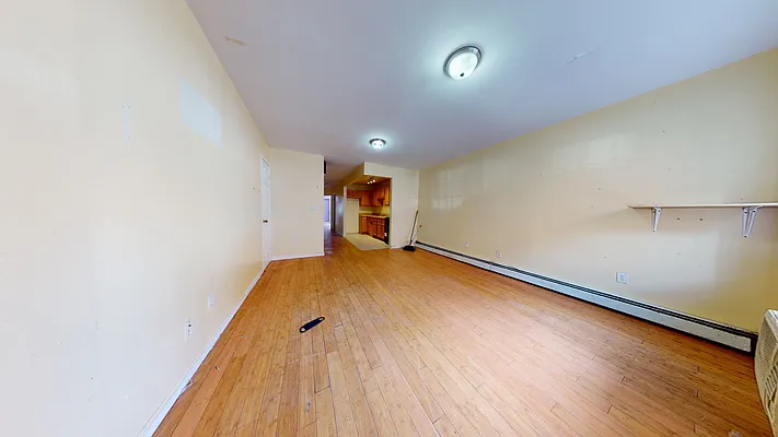Sold by Remax Edge | media 14