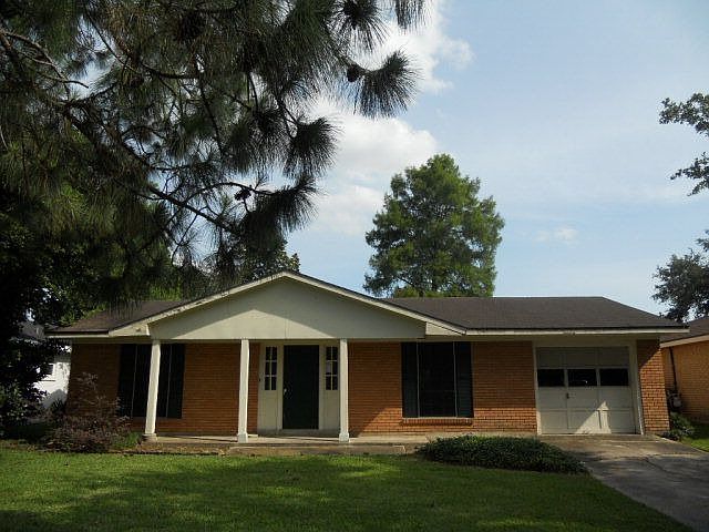 1st image of 1212 N Prescott Dr