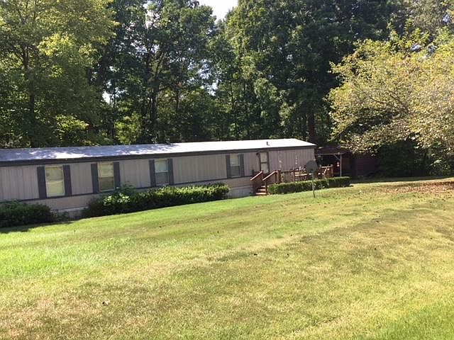 1995 home on 1 acre lot  