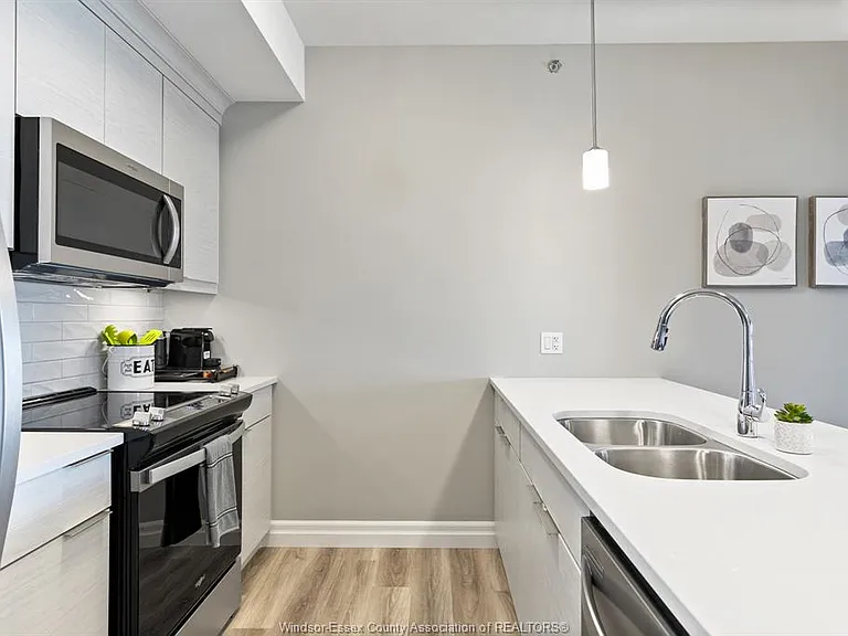 728 Brownstone Dr #407 — Photo 5