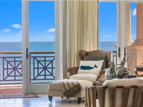 70 Beachside Dr APT 302, Orchid, FL 32963