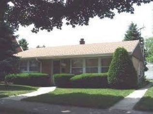 4210 Prairie Ave, Brookfield, IL 60513