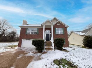 101 New Port Ln, Hendersonville, TN 37075