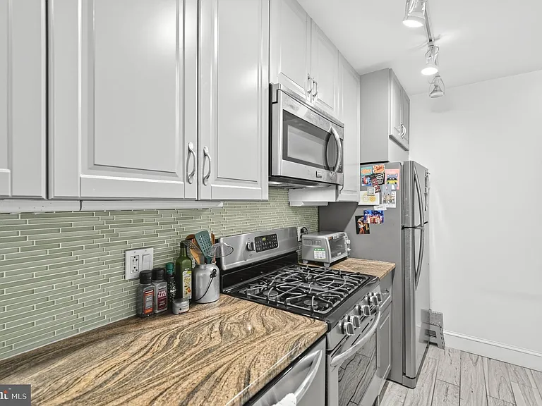 5231 Ridge Ave #0 — Photo 17