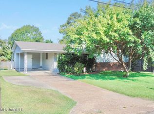 209 Saint Paul St, Pearl, MS 39208