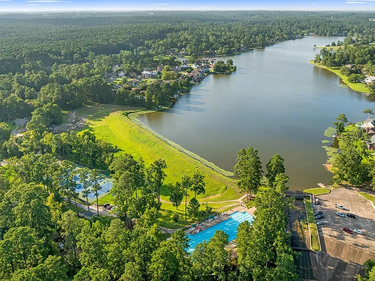 9 Lake View Mnr — Photo 35