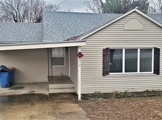 515 N Oak St, Harrison, AR 72601