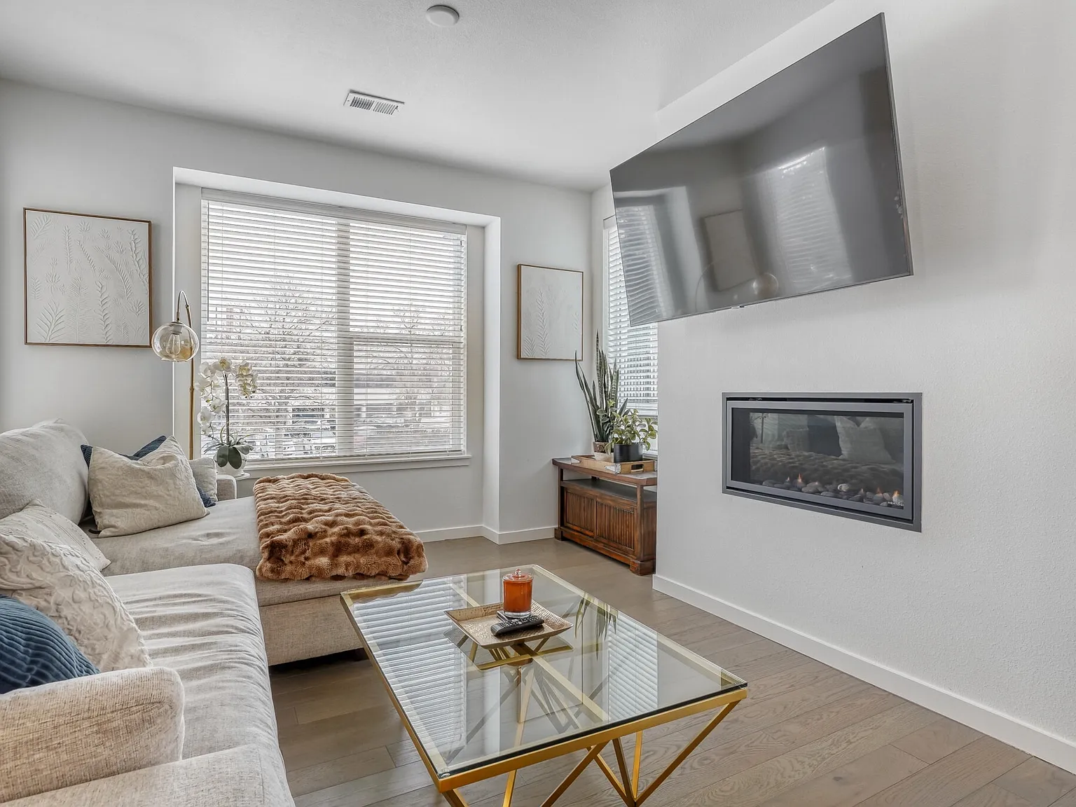 8711 E Hampden Ave — Photo 3