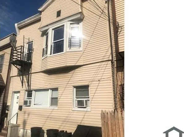 86 Highland Ave, Newark, NJ 07104