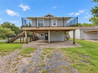 3920 Stewart Rd, Kemah, TX 77565