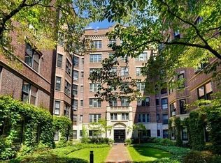 Barrington Court Condominium, Cambridge, MA 02138
