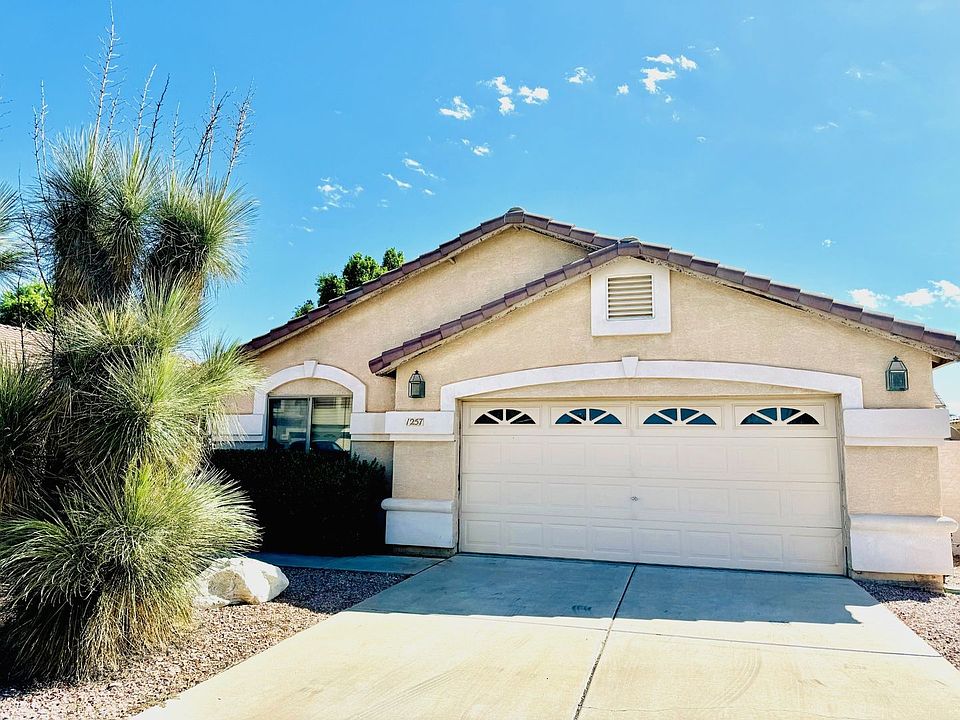 1st image of 1257 N McKenna Ln