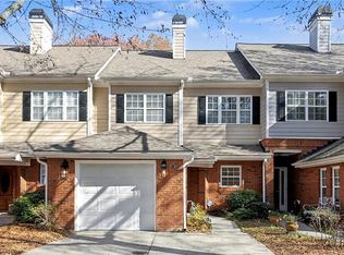 31 Hall Mnr, Alpharetta, GA 30022