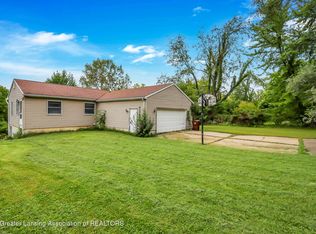 15436 S Airport Rd, Lansing, MI 48906