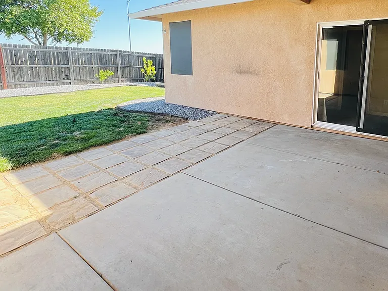 2953 Bancroft Dr — Photo 20