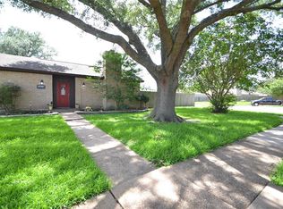 15927 Tumbling Rapids Dr, Houston, TX 77084