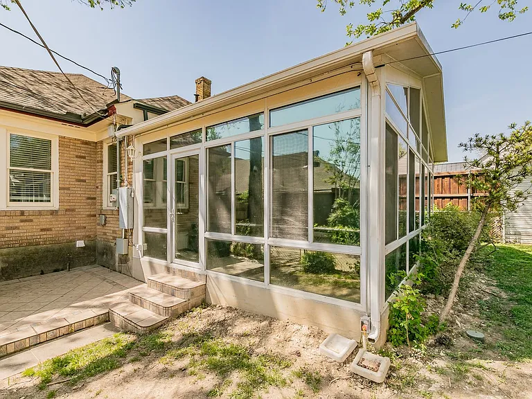 2311 Warner Rd — Photo 36