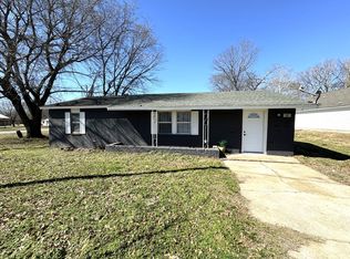 107 S Oak St, Hackett, AR 72937