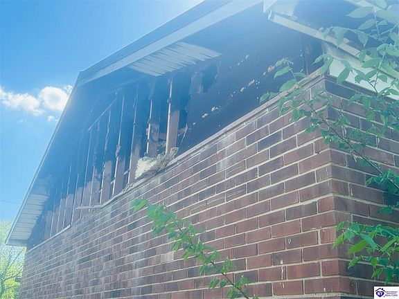 4th image of 3474 Burns Rd