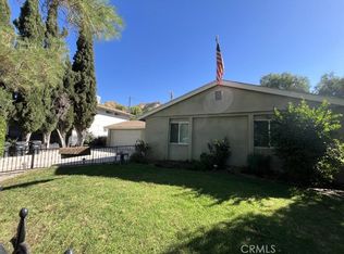 11886 Vanport Ave, Sylmar, CA 91342