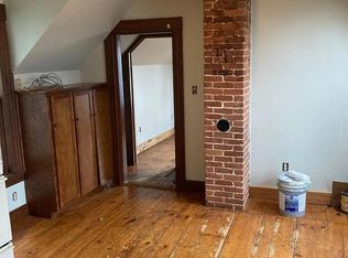 44 Hall Ave #2, Henniker, NH 03242