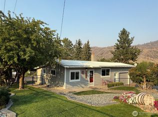 210 1st St, Riverside, WA 98849