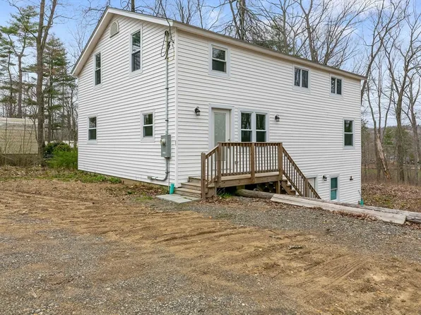 21 Echo Rd, Brimfield, MA 01010