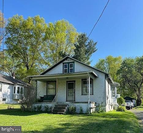1st image of 792 E Cedarville Rd