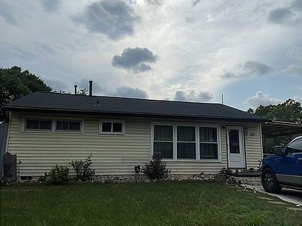 207 Kirkwood Cir