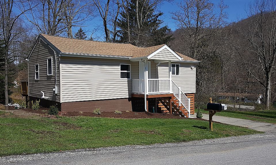 1st image of 1210 Orchard Ln